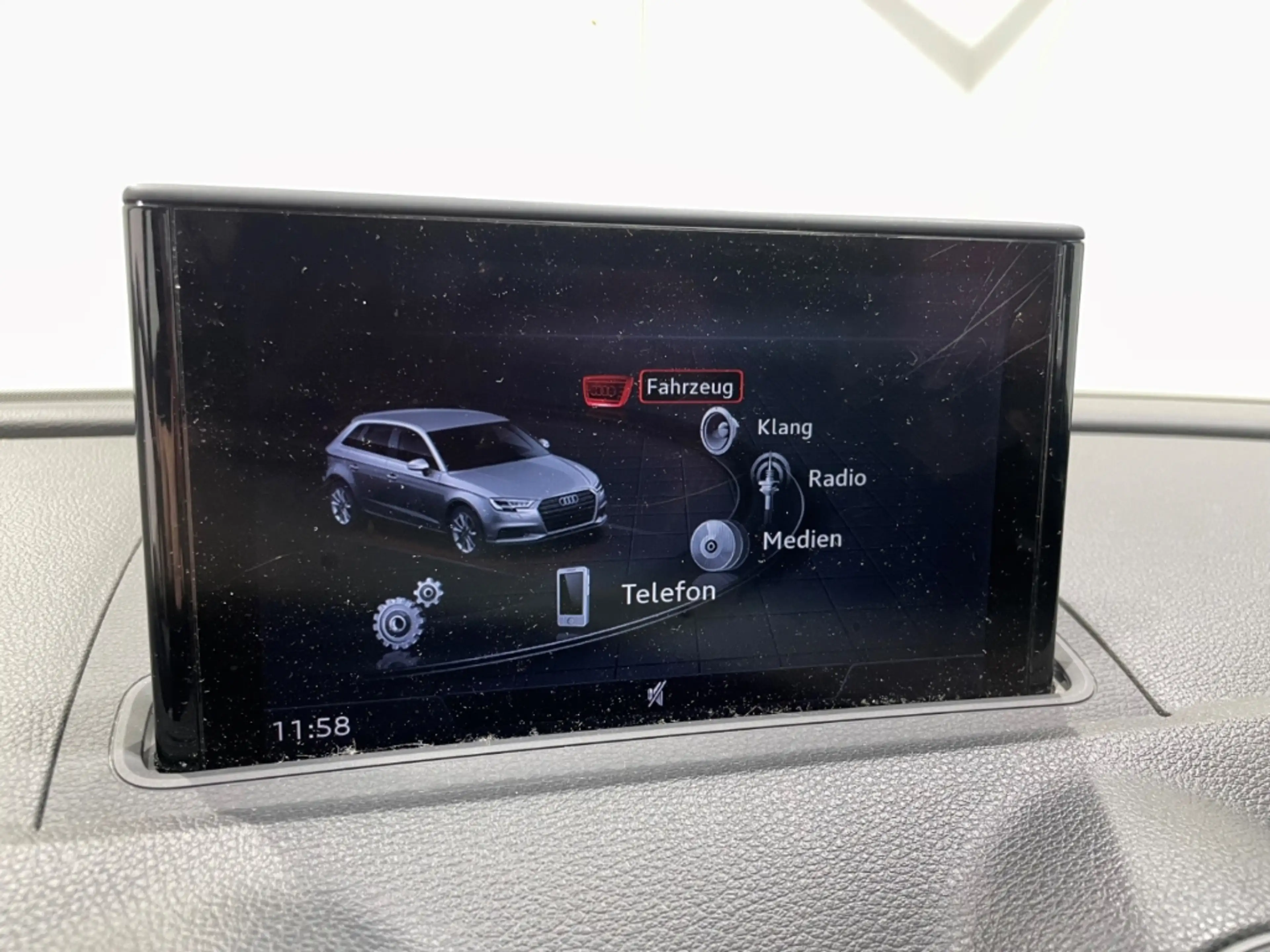 Audi A3 Sportback 1.6 TDI Xenon Klima — photo 7