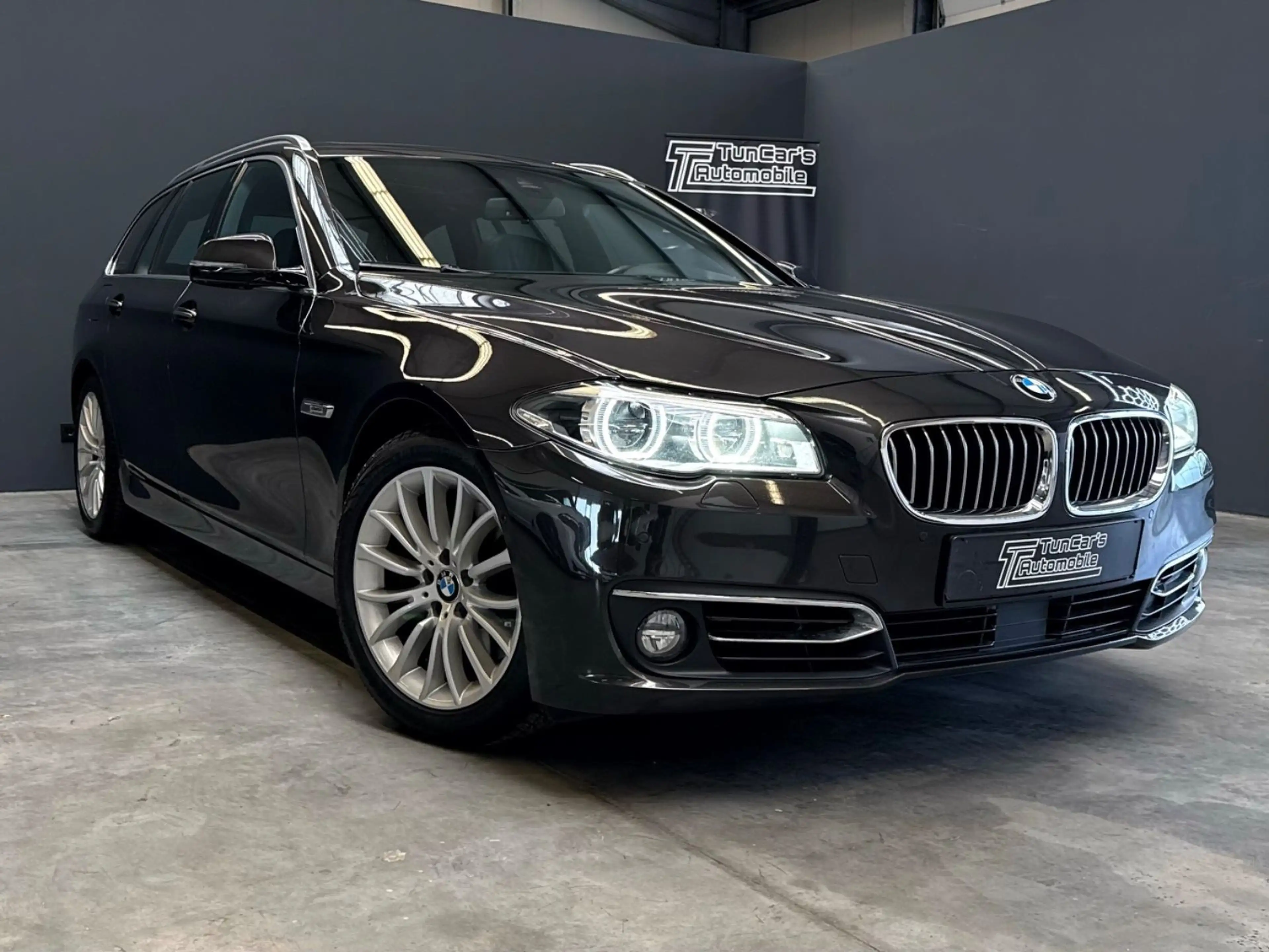 BMW 535 d Touring LED/HiFi/SurroundView/AHK/Panorama — photo 7