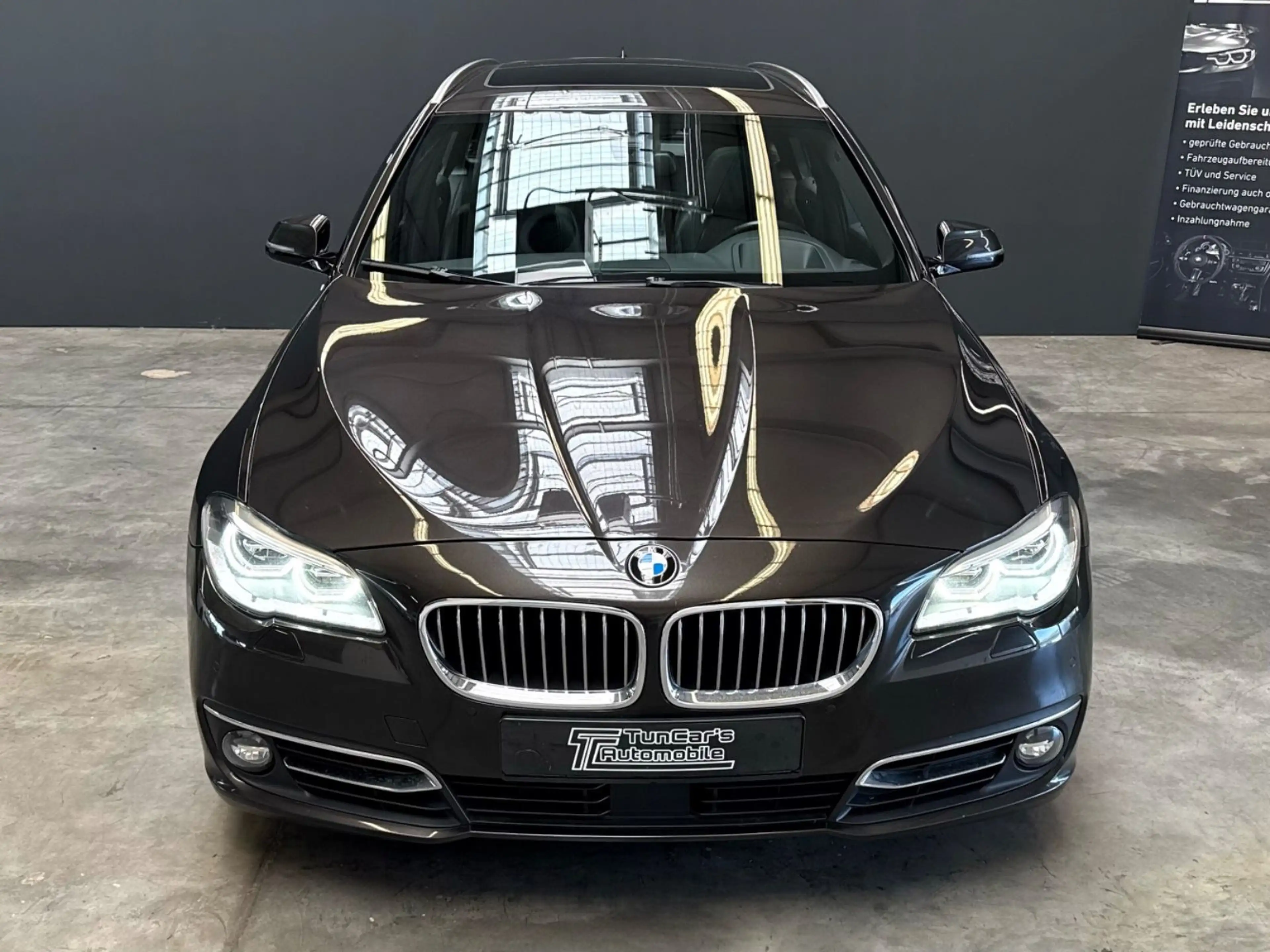 BMW 535 d Touring LED/HiFi/SurroundView/AHK/Panorama — photo 9