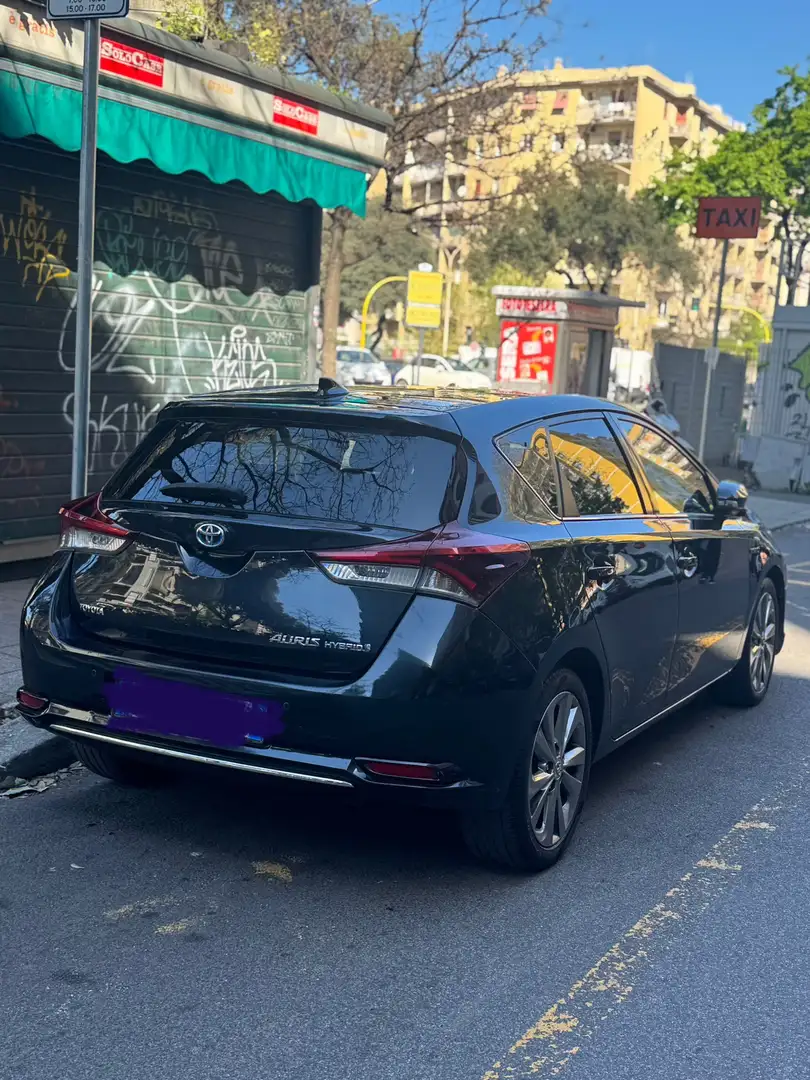 Toyota Auris 1.8h Active cvt Hybrid - 2
