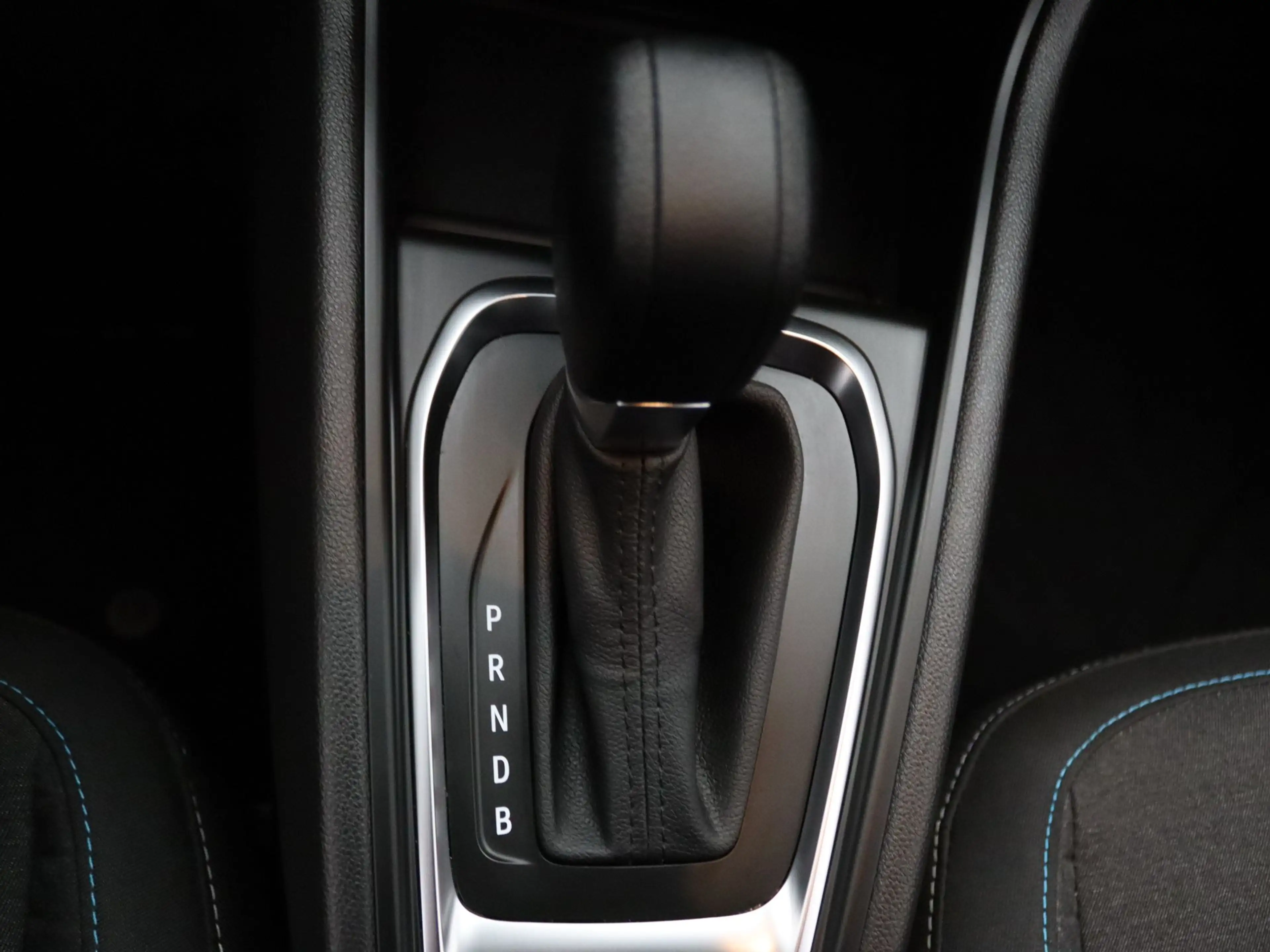 Renault Symbioz 145pk E-Tech full hybrid evolution Apple Carplay/A — photo 16