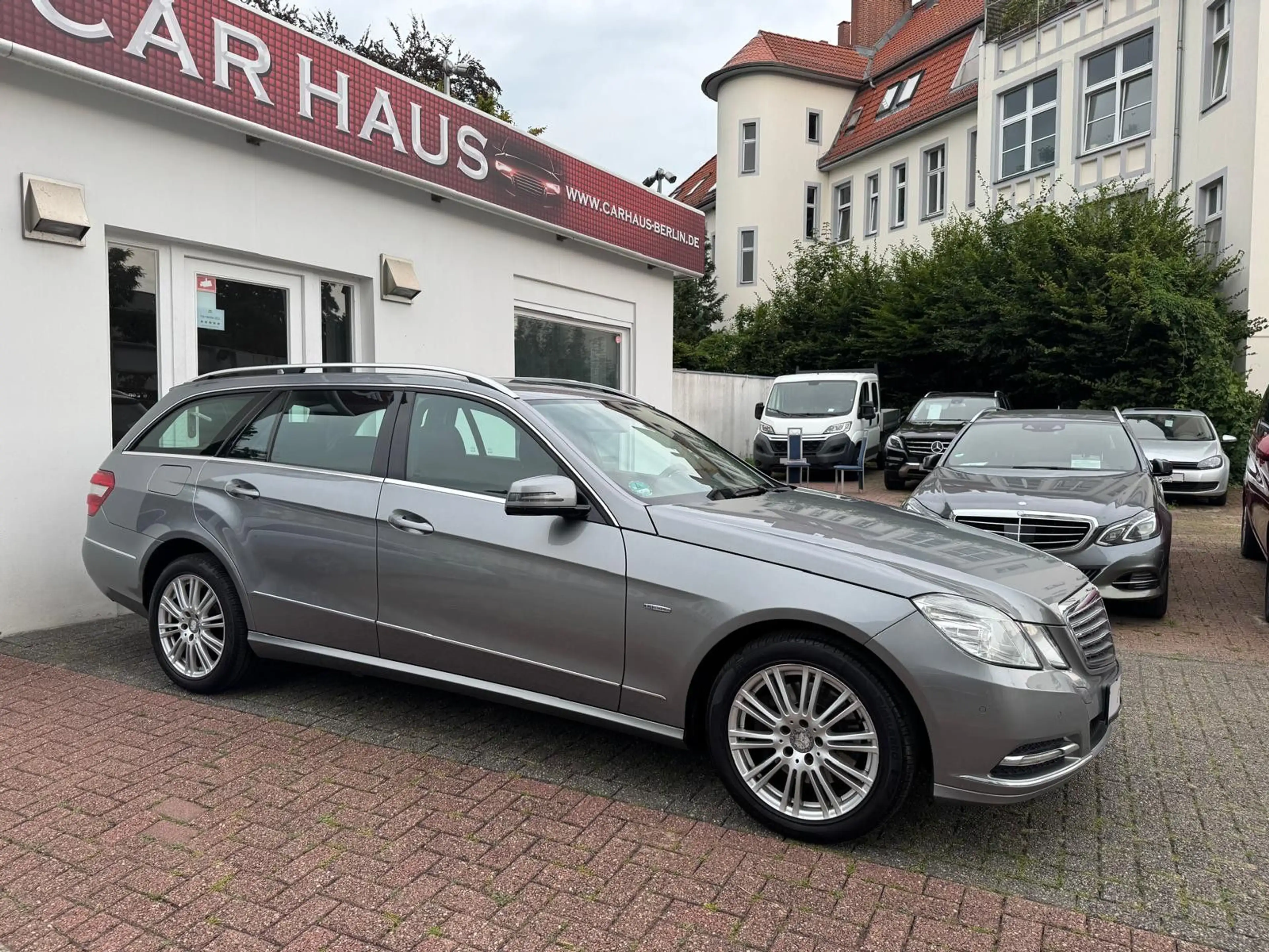 Mercedes-Benz E 250 T CDI BlueEfficiency Elegance*SD*AHK* — photo 6