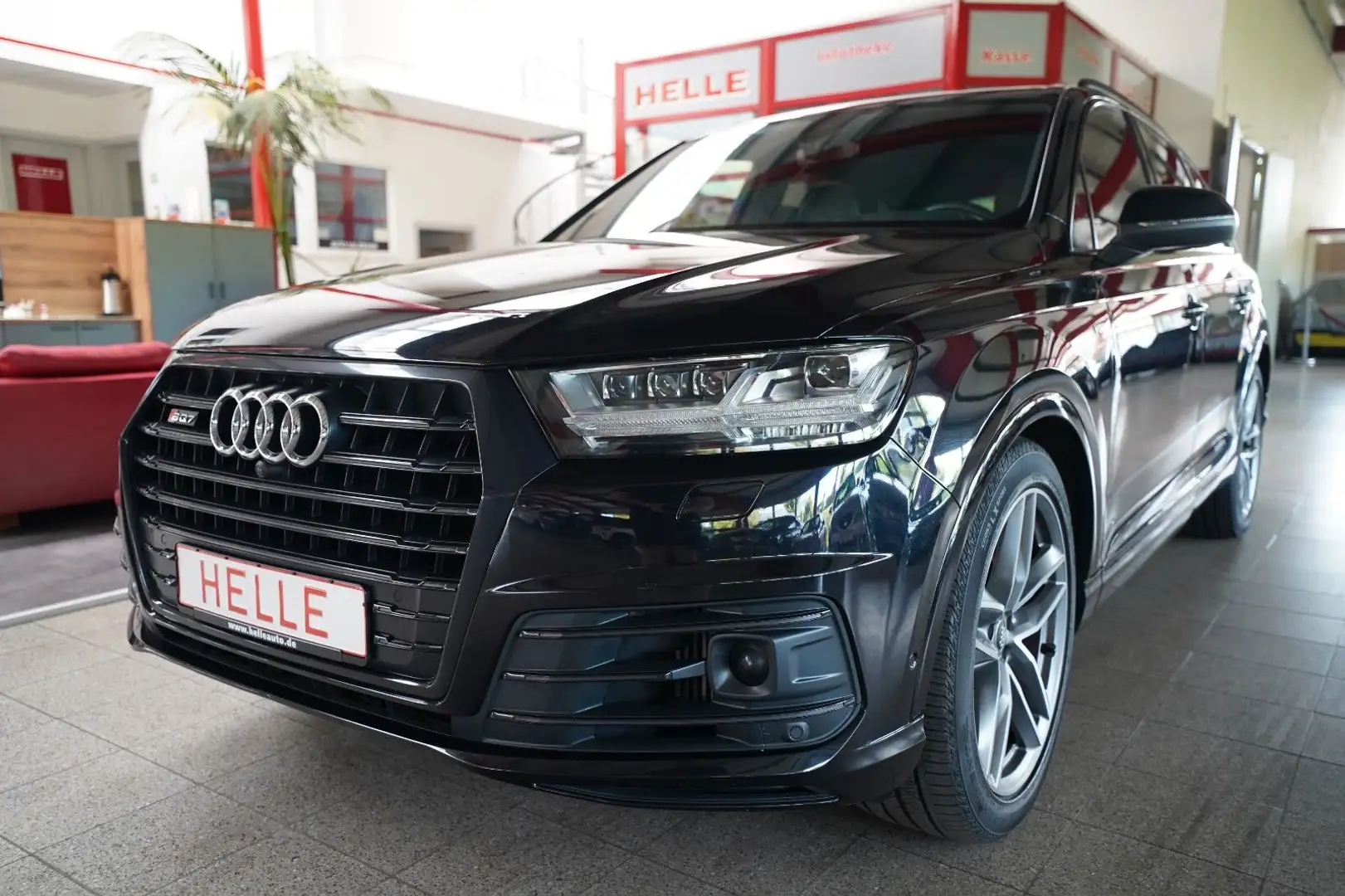 Audi SQ7 4.0 TDI quattro*AHK+HUD+PANO+LUFT+MATRIX Noir - 1