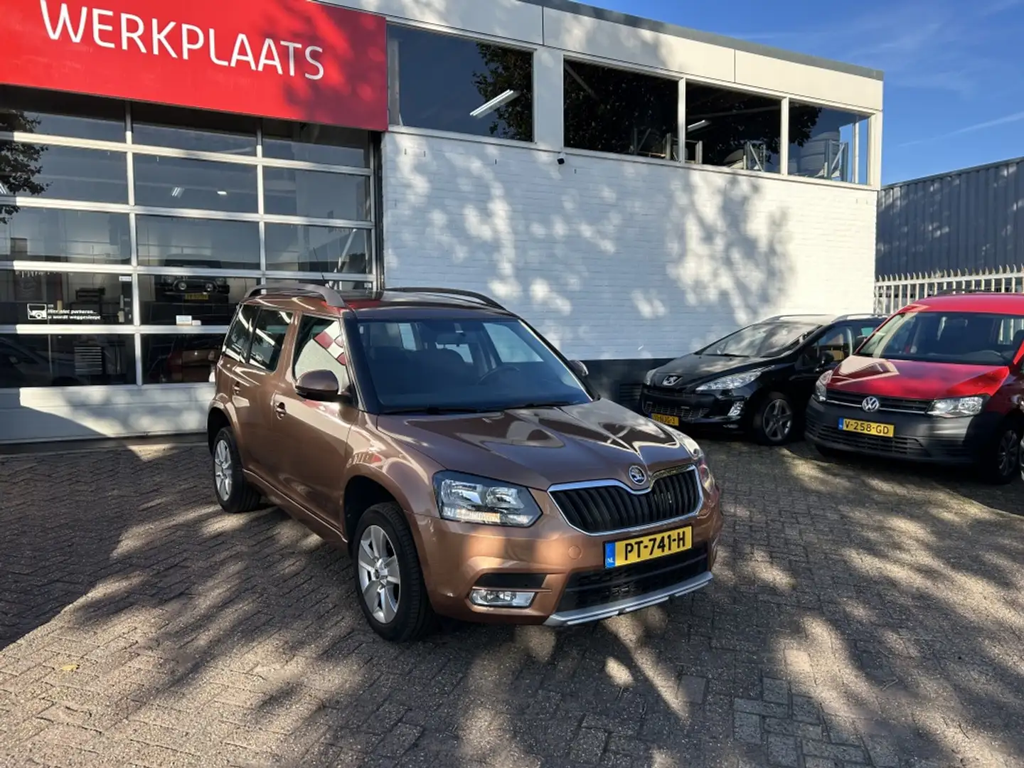 Skoda Yeti 1.2 TSI Active Oranje - 2