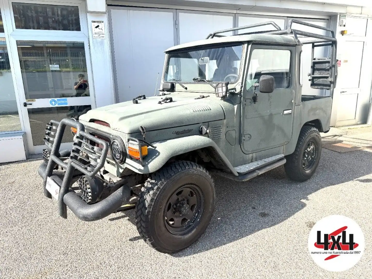 Toyota Land Cruiser BJ40 3.0 Diesel Pick-Up 4 Wheel-Drive zelena - 1