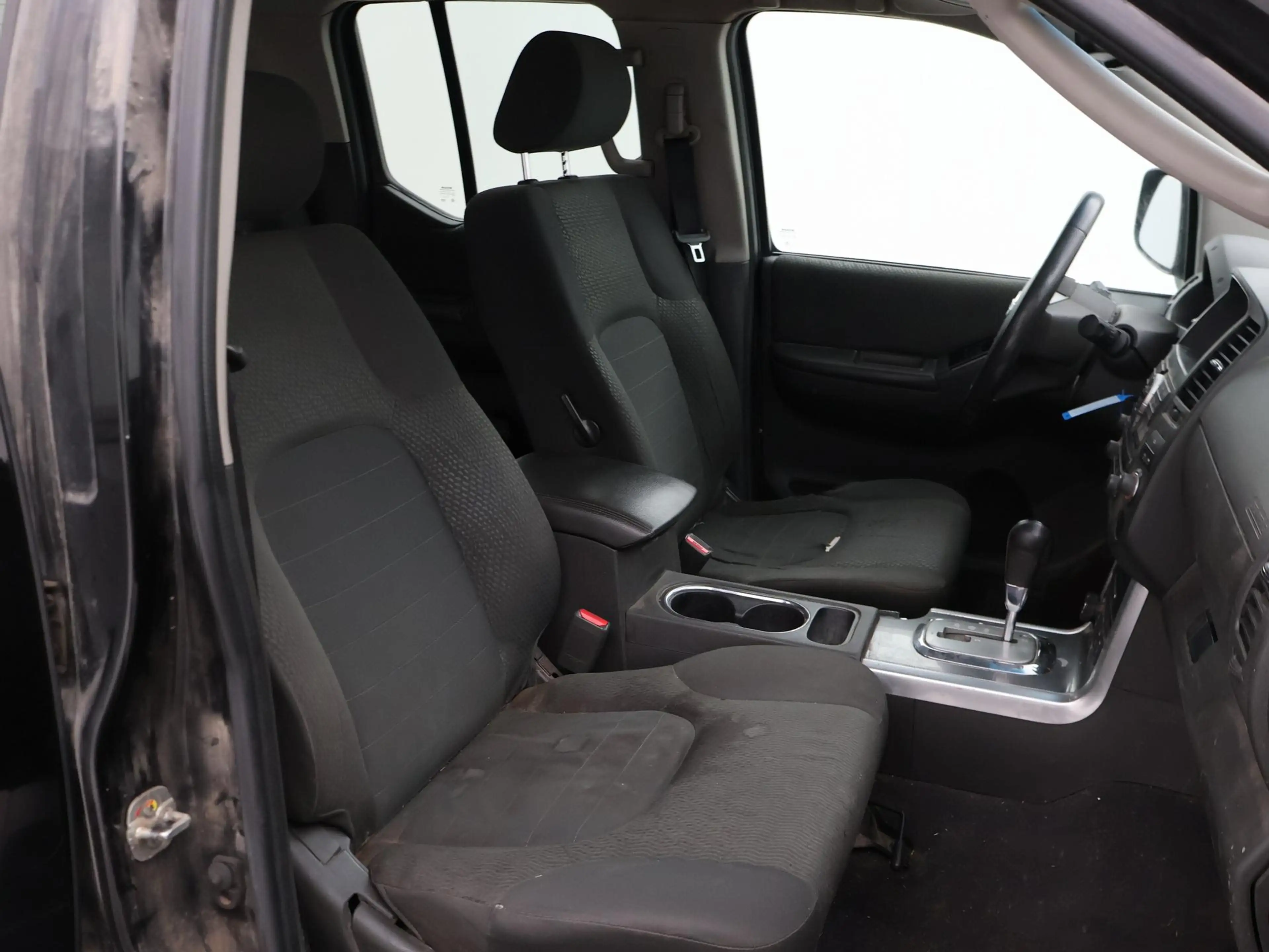 Nissan Navara 2.5 DCI 190 PK AUT. 4X4 5-PERSOONS DOUBLE CAB + 30 — photo 15