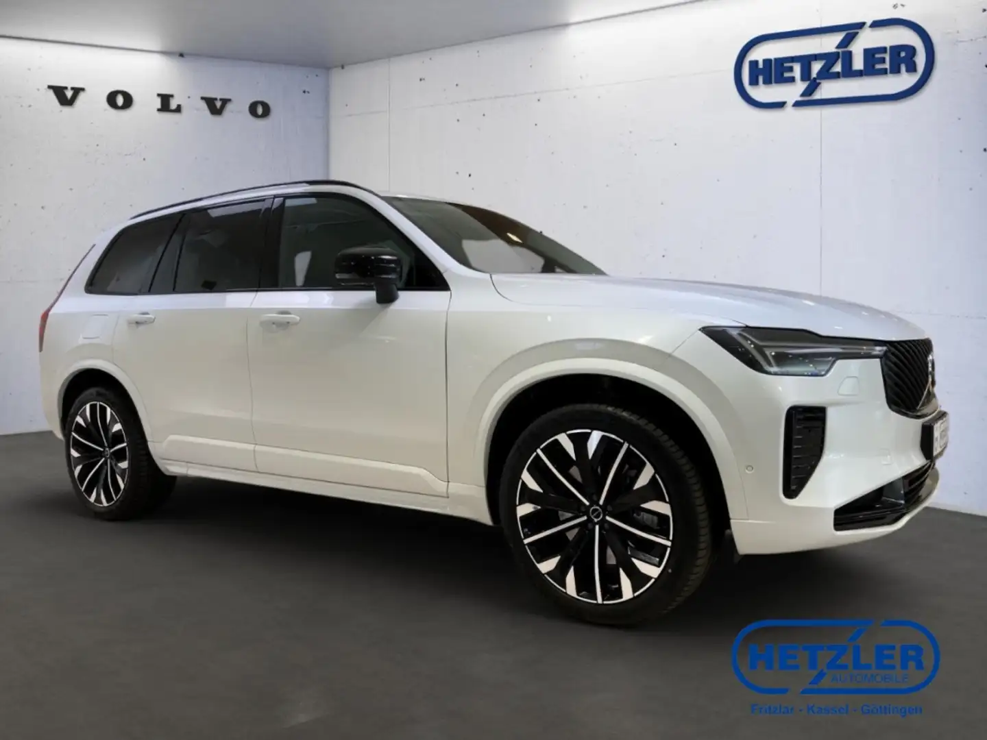 Volvo XC90 Plus Dark Recharge Plug-In Hybrid AWD T8 Twin Engi Blanc - 2