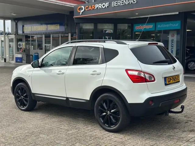 Nissan Qashqai view 2