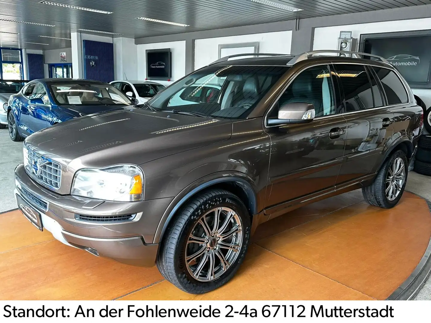 Volvo XC90 D5 AUT/GSD/SHZ/LEDER/NAVI/MEDIA-IN/7-SITZER Maro - 1