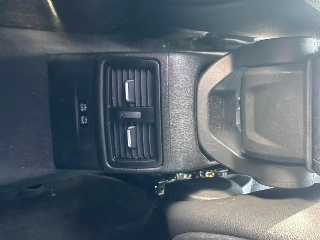 Ford Edge photo Ford Edge