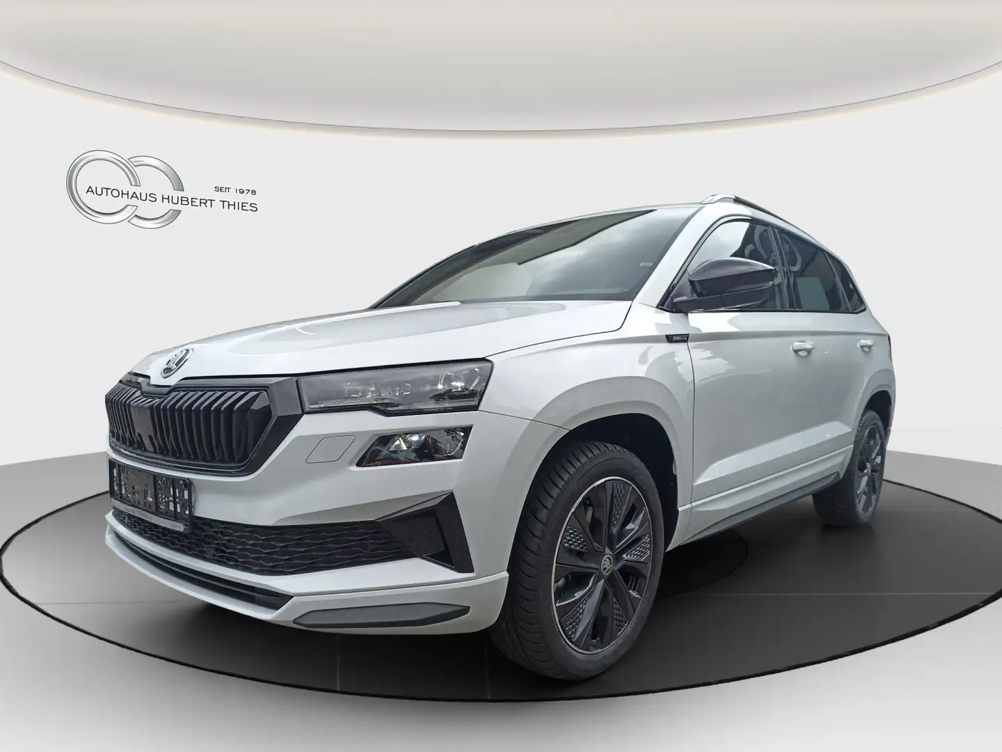 Skoda Karoq 1.5 TSI DSG Sportline Blanc - 1
