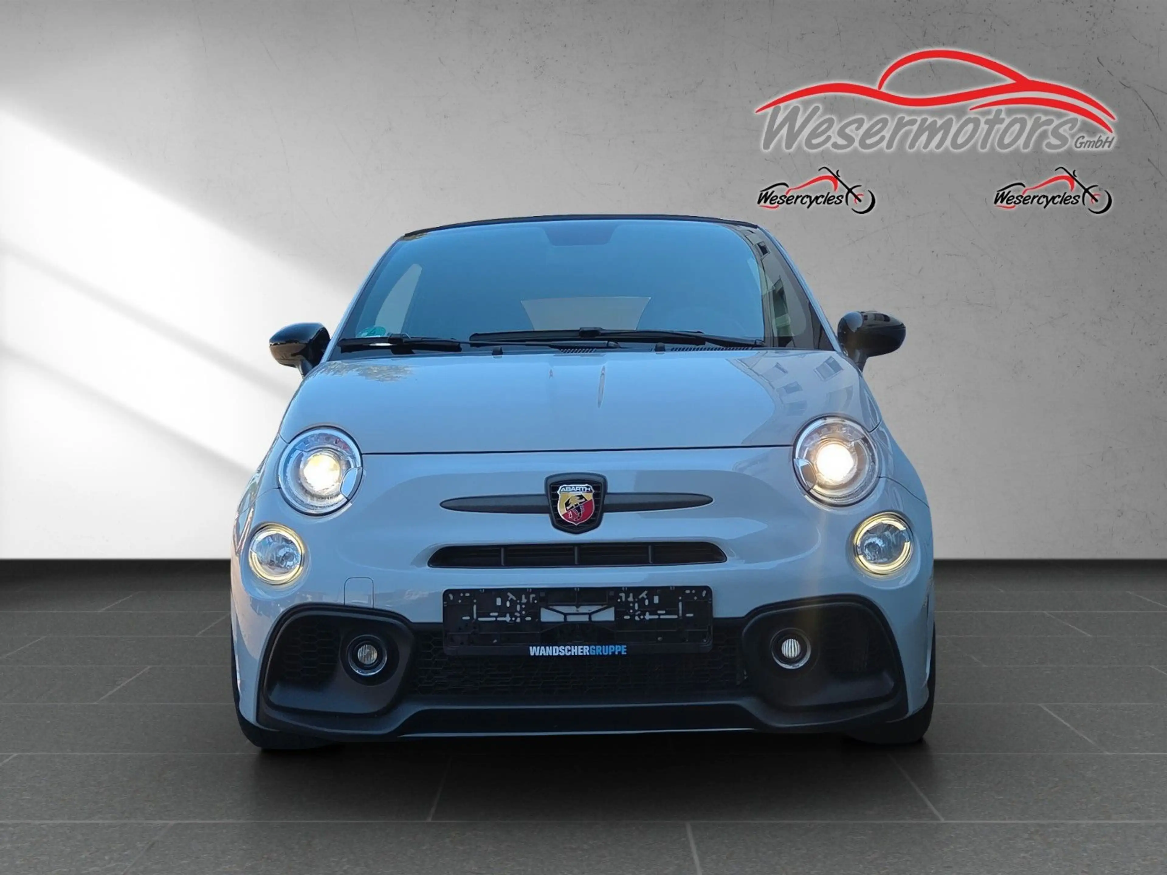 Abarth 500 Cabrio 695 C / Neuwagenzustand — photo 2