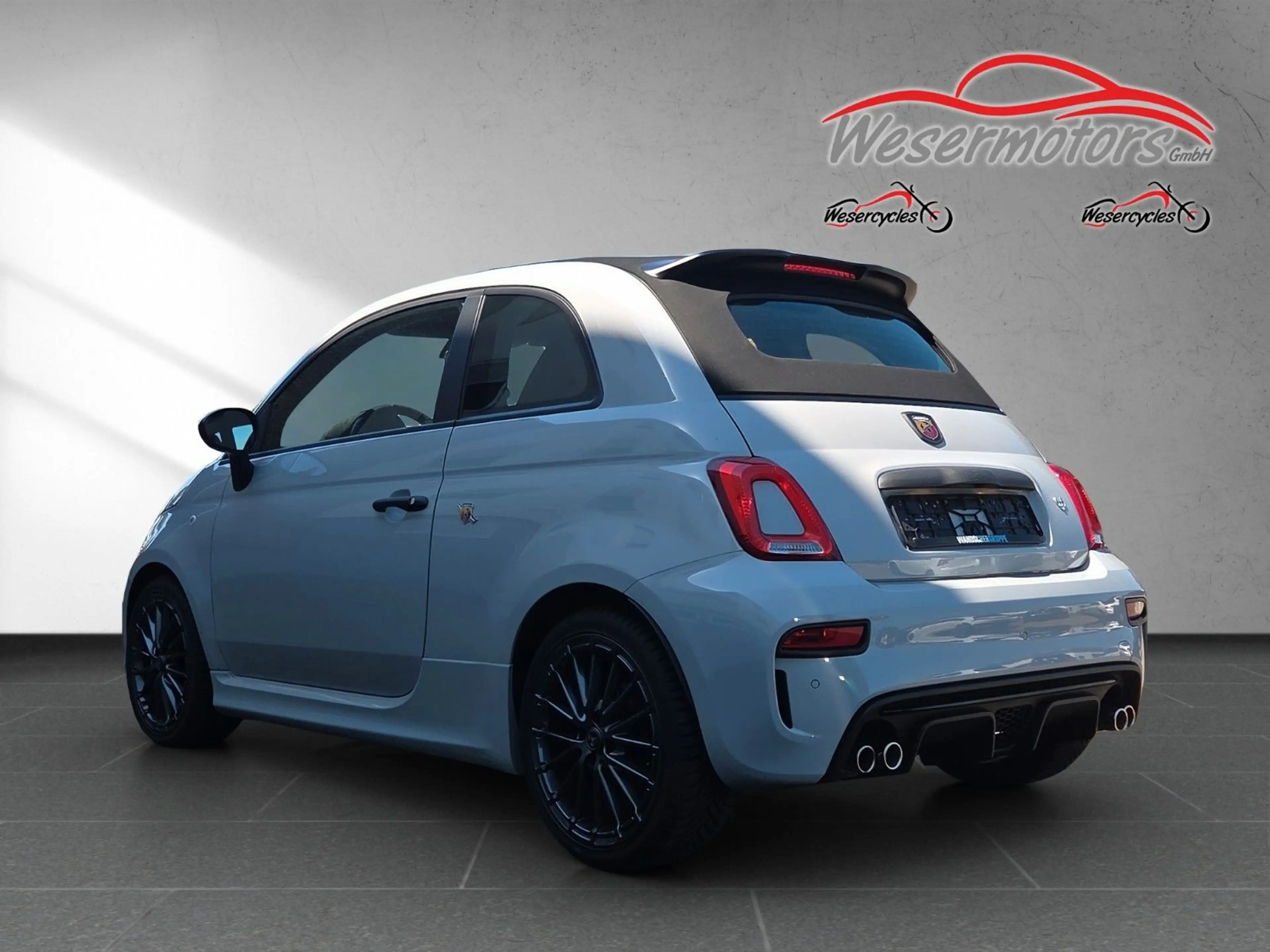 Abarth 500 Cabrio 695 C / Neuwagenzustand — photo 6