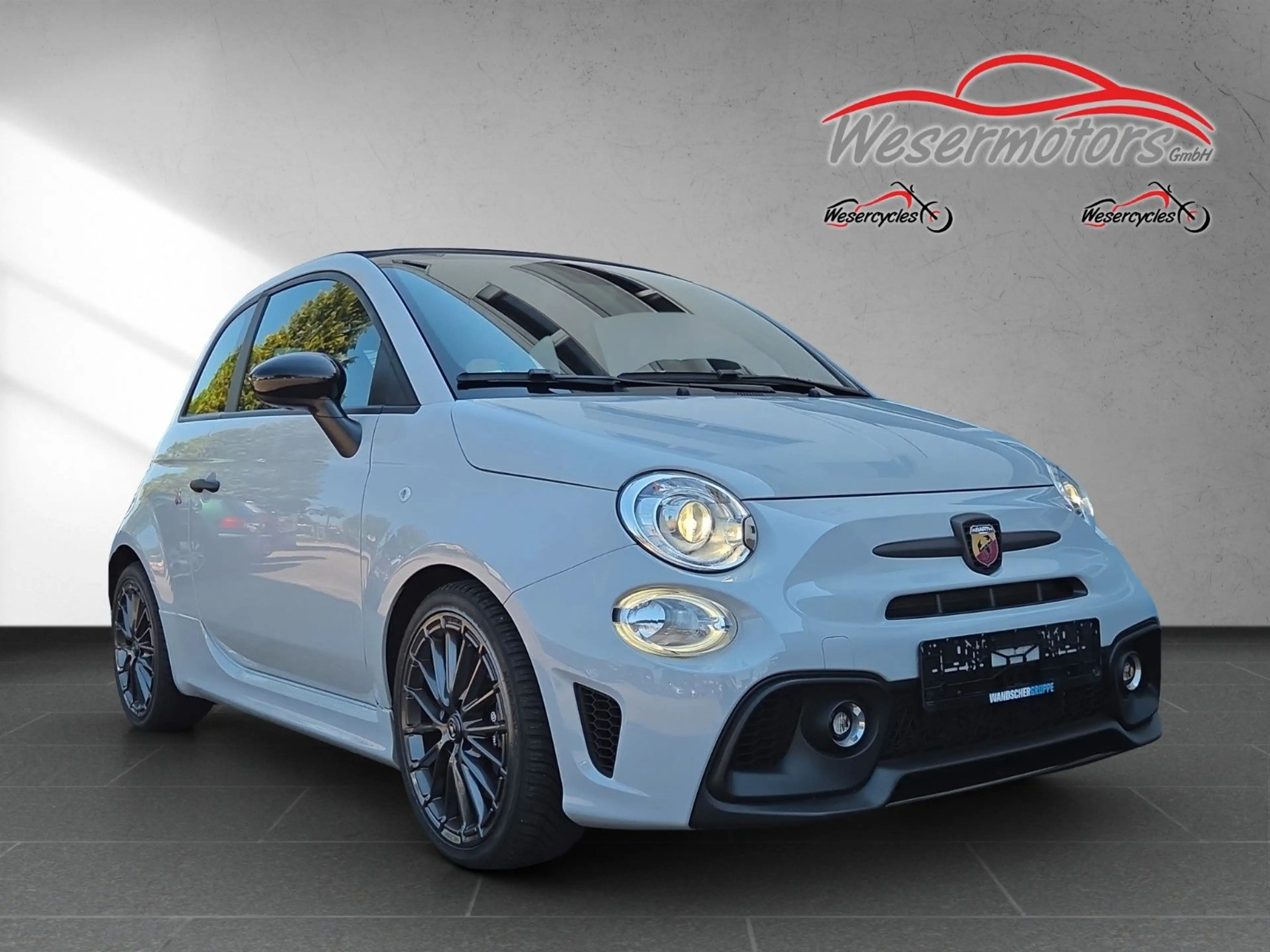Abarth 500 Cabrio 695 C / Neuwagenzustand — photo 8
