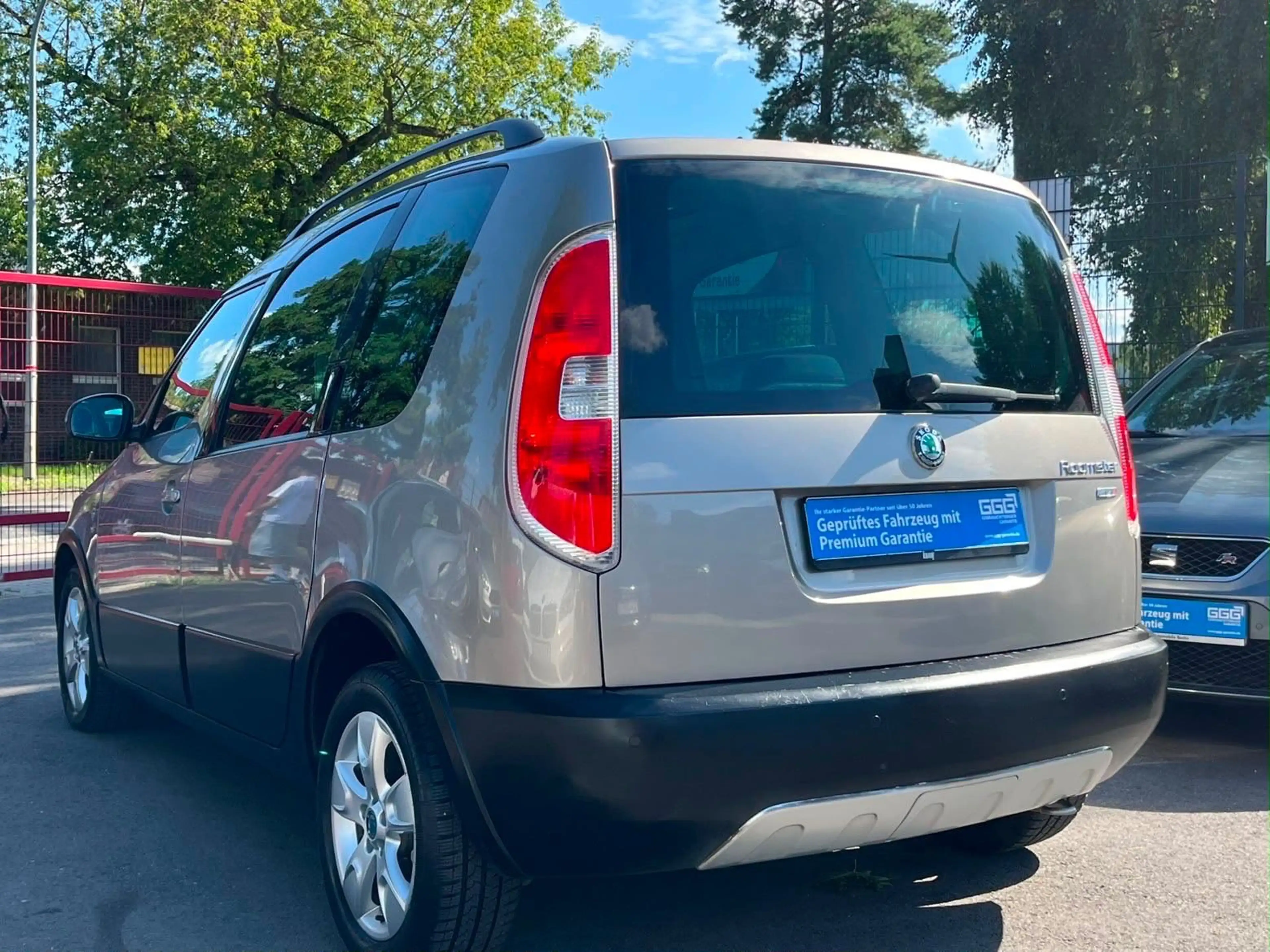Skoda Roomster Active, Panorama , Neue Kette.Garantie — photo 2
