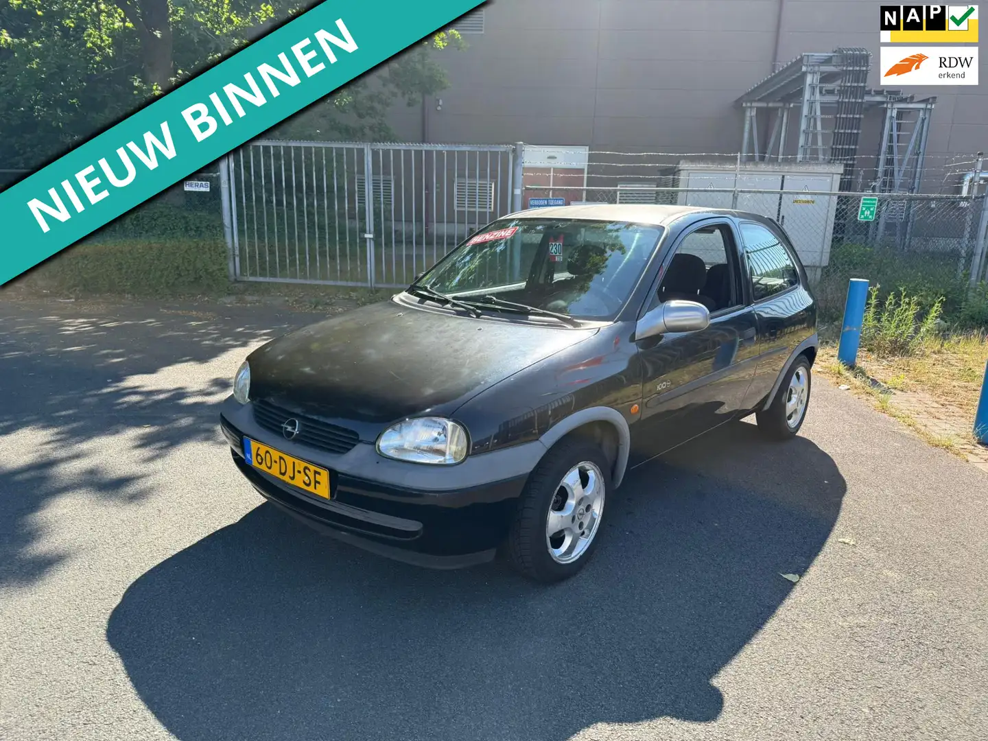Opel Corsa 1.2i-16V Sport Cool ZO INGERUILD DUS ZO WEG PRIJSJ Negru - 1