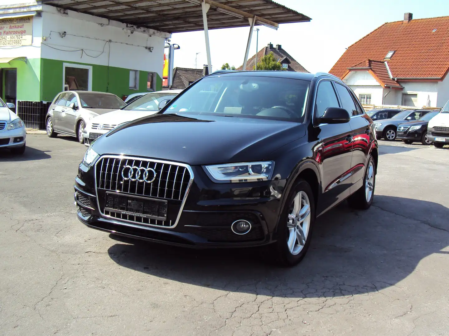Audi Q3 2.0 TDI Schwarz - 2