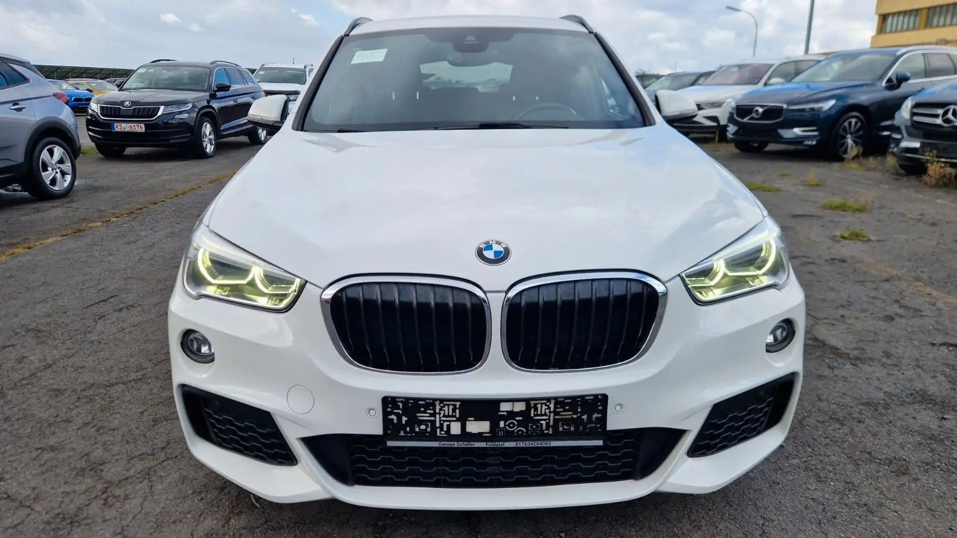 BMW X1 xDrive 20 d M Sport Leder Navi LED Blanc - 2