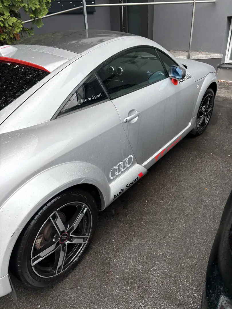 Audi TT Coupé 1,8 T - 2