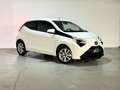 Toyota Aygo 1,0 VVT-i x-play x-shift Aut. Weiß - thumbnail 3