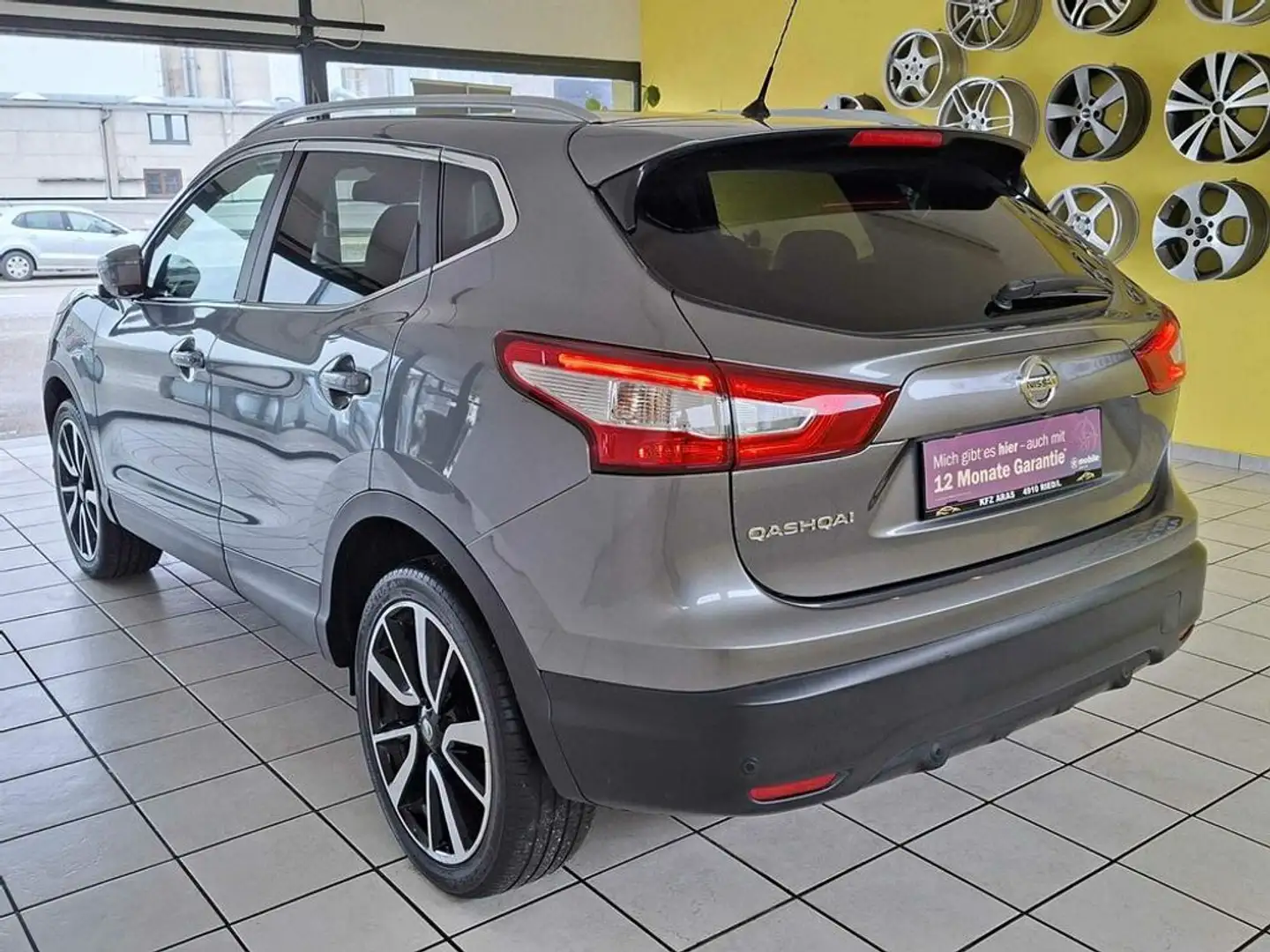 Nissan Qashqai TOP ZUSTAND, 360° KAMERA, PDC, KLIMA, Grau - 2