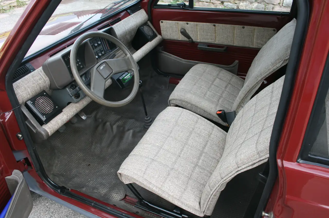 Fiat Panda 30 del 1982 prima serie 652 cc. Restaurata, foto 11
