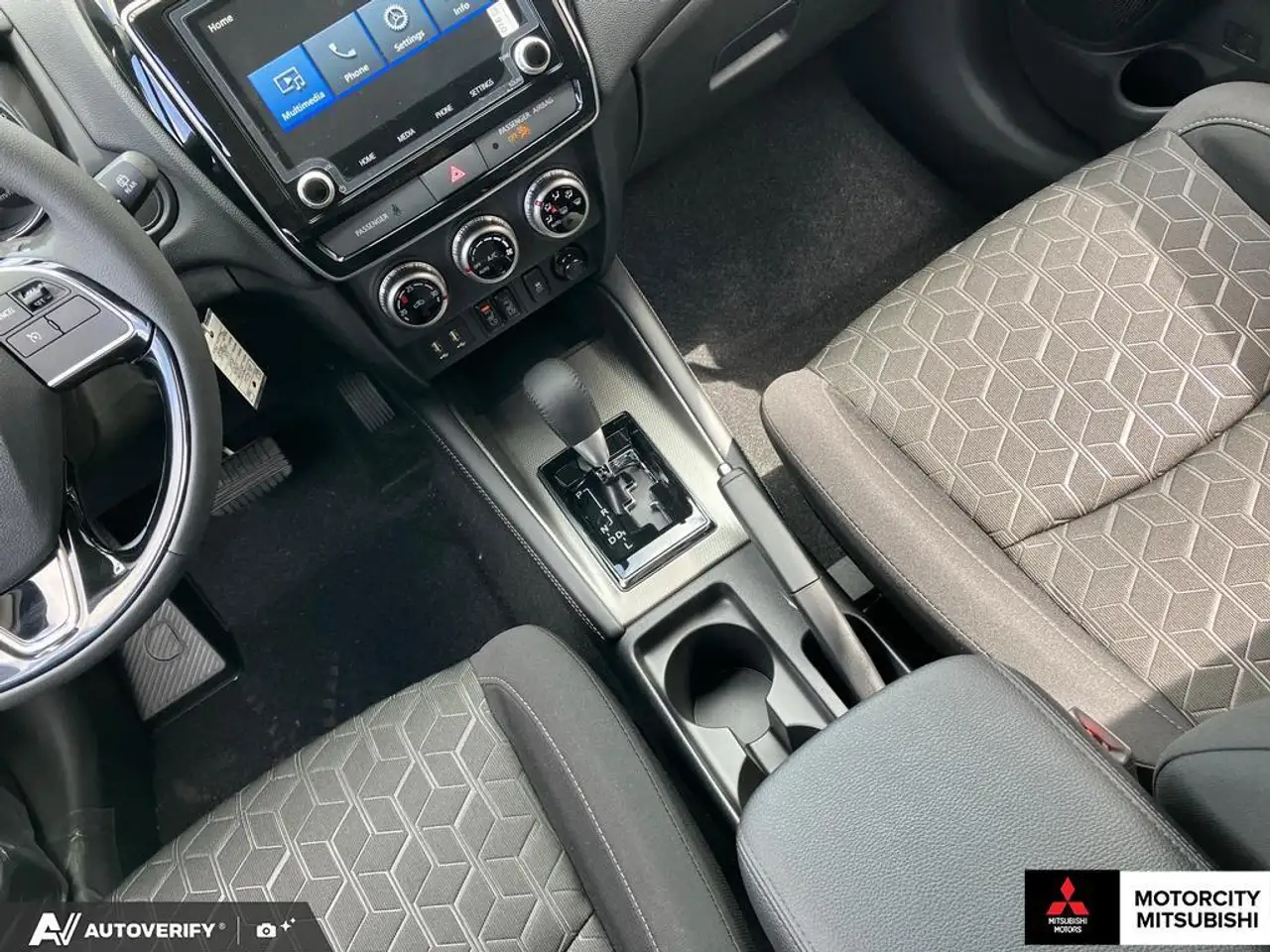 Mitsubishi RVR снимка Mitsubishi RVR