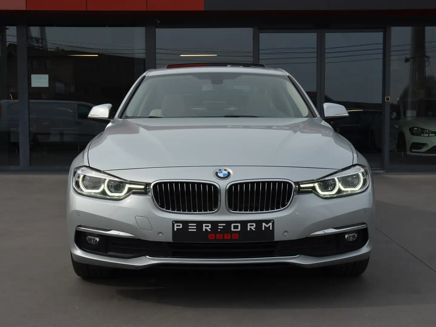 BMW 316 d * Individual * Facelift * Pano Dak * Navi * Szary - 2