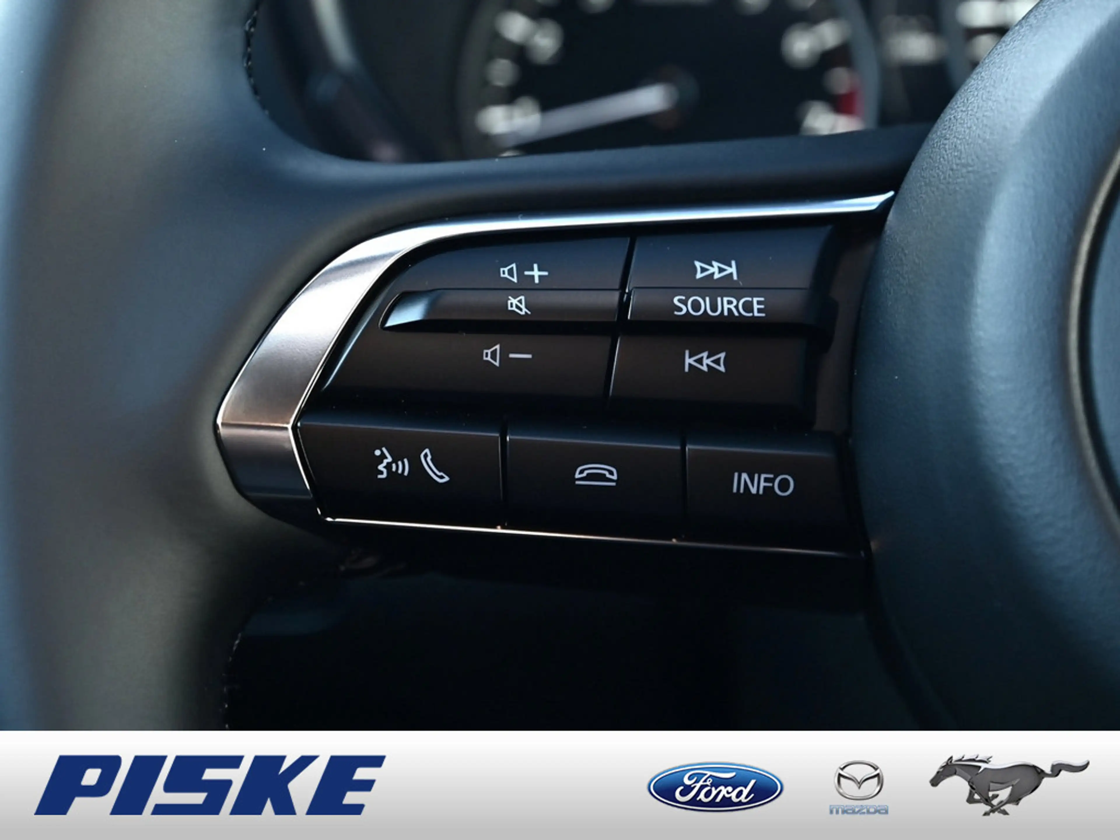 Mazda 3 Homura PDC SHZ KAMERA NAVI ACC HUD LED — photo 14