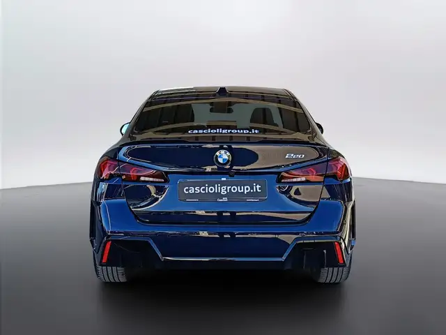 BMW 2 Series view 5
