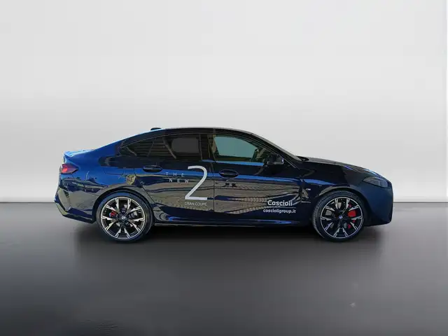 BMW 2 Series view 3