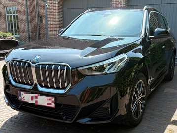 iX1 66.5 kWh xDrive30 M Sport Trekhaak