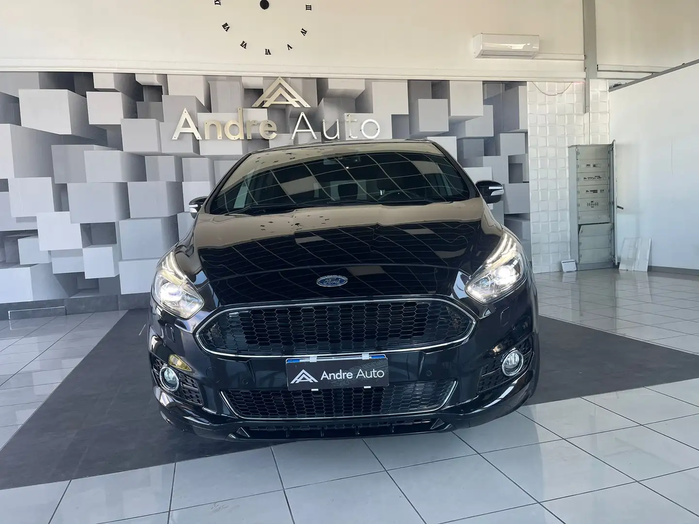 Ford S-Max S-Max II 2015 2.0 tdci ST-Line Business awd s Negru - 1