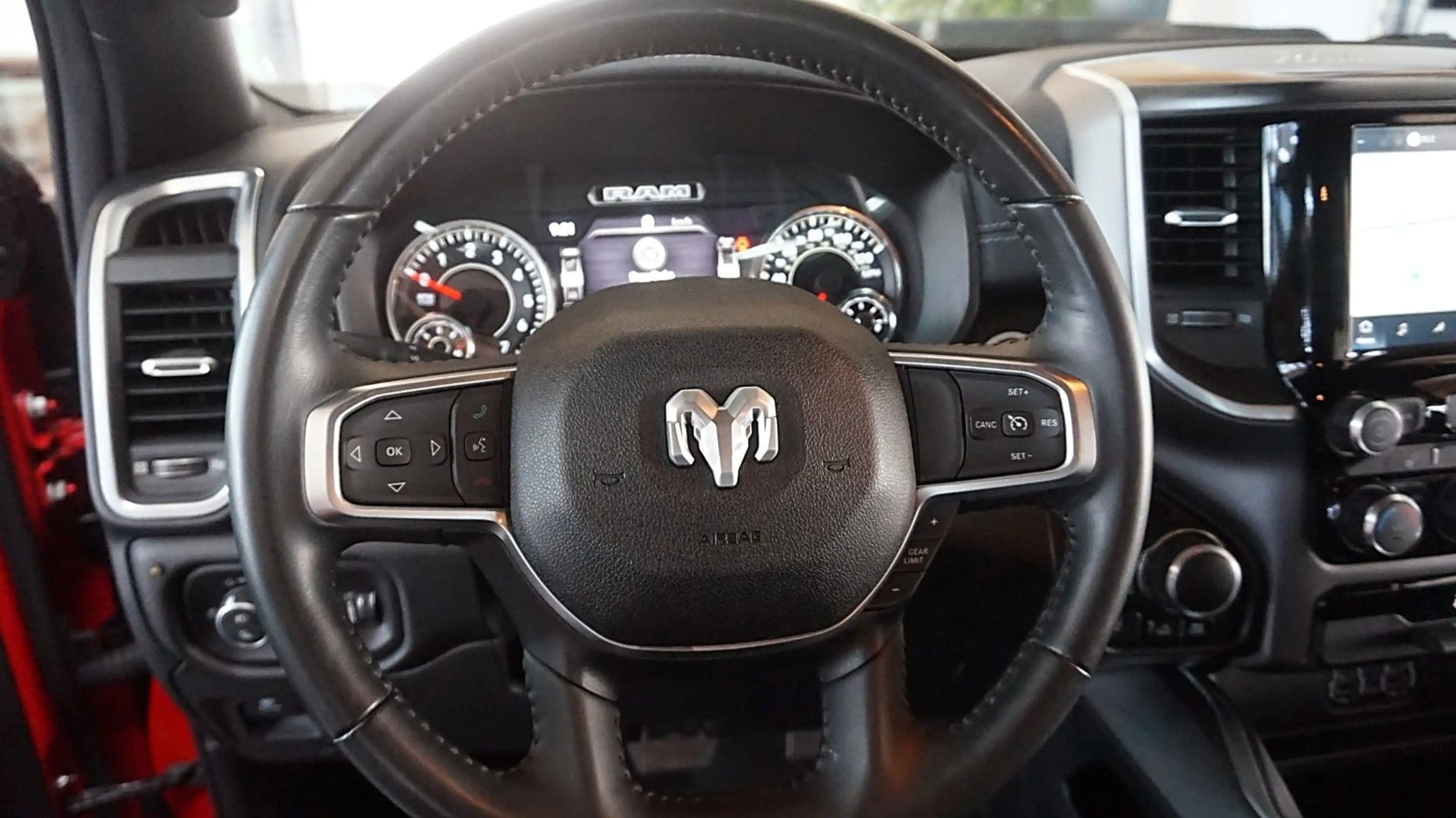 Dodge RAM 1500 HEMI 5.7l Crew-Cab*SPORT*Navi*Alu20*AHK — photo 10