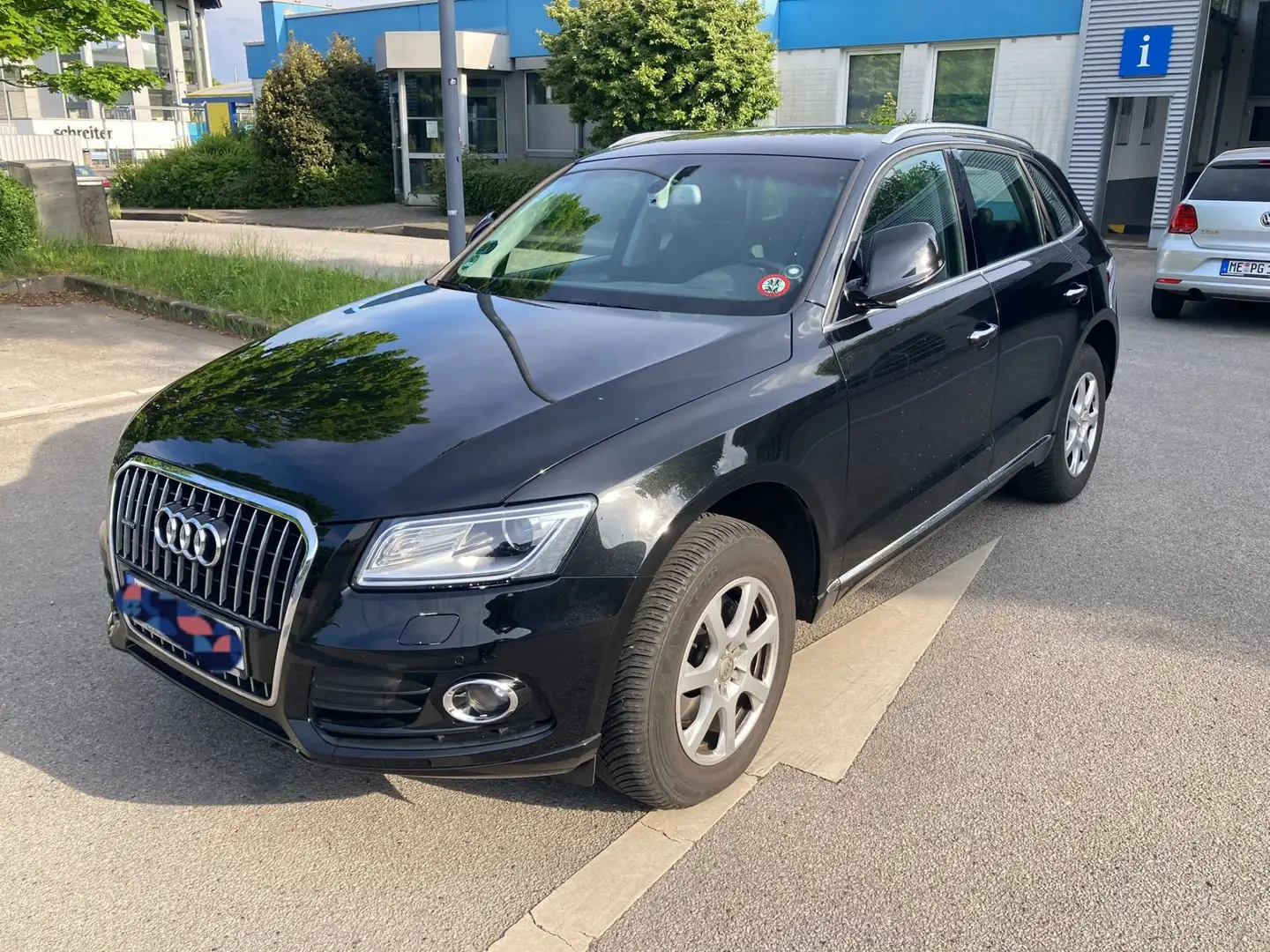 Audi Q5 2.0 TDI quattro Schwarz - 1