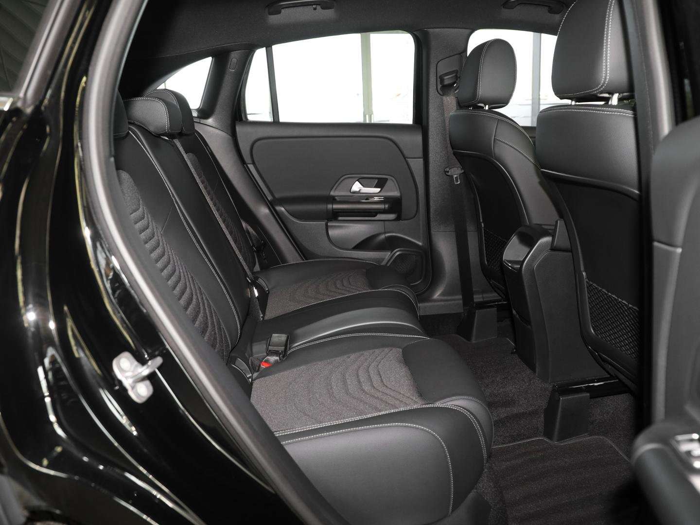 Mercedes GLA 200 Advanced -  - Joinsteer - #5