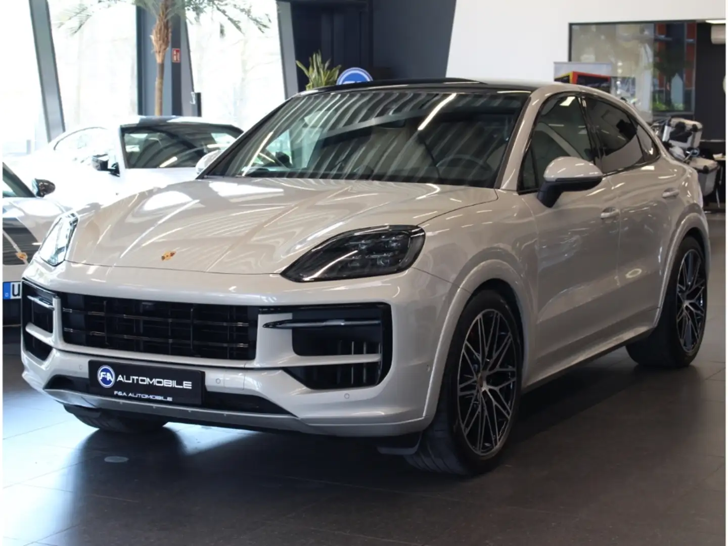Porsche Cayenne S Sport Chrono 1.Hand+Unfallfrei+Standhz. Beige - 1