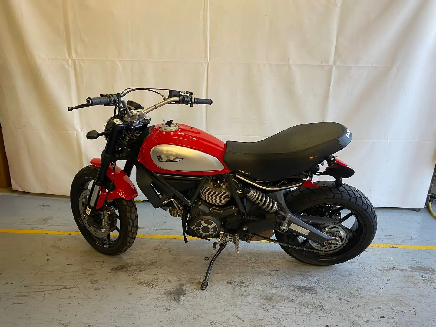 Ducati Scrambler 800 - SOLO EXPORT Rosso - 1