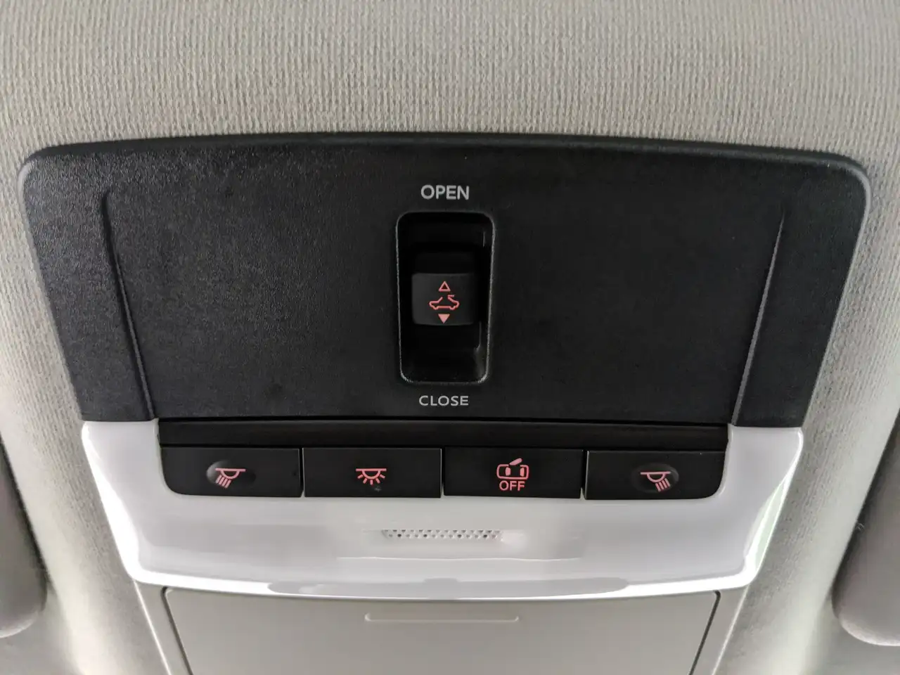 Nissan Sentra снимка Nissan Sentra