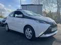 Toyota Aygo AYGO x-play/Klima/5Türer/8xReifen/BT/LED Weiß - thumbnail 5