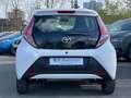 Toyota Aygo AYGO x-play/Klima/5Türer/8xReifen/BT/LED Weiß - thumbnail 3
