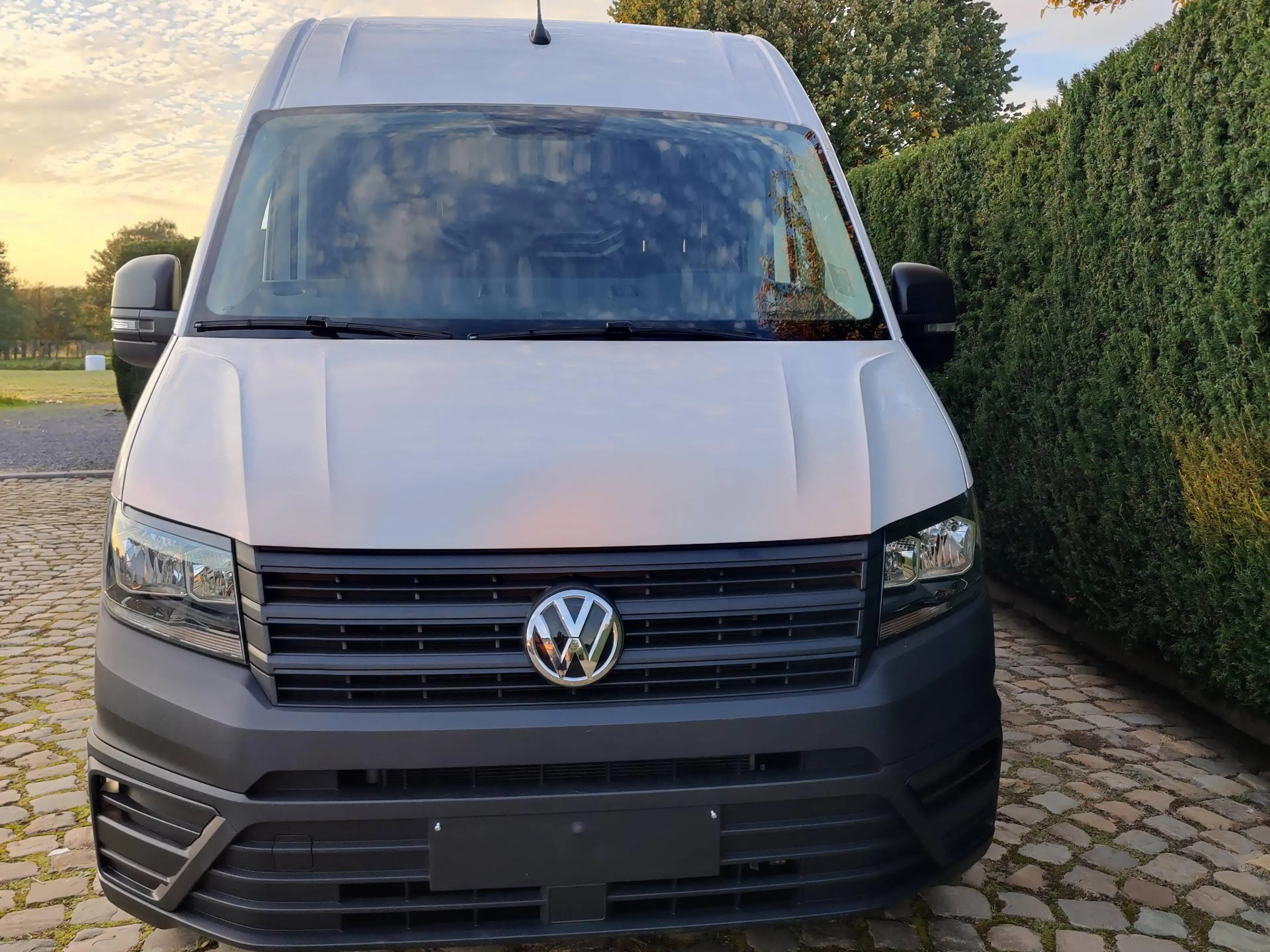 Volkswagen Crafter Crafter 2.0 CR TDi L4H3 Aut. — photo 2
