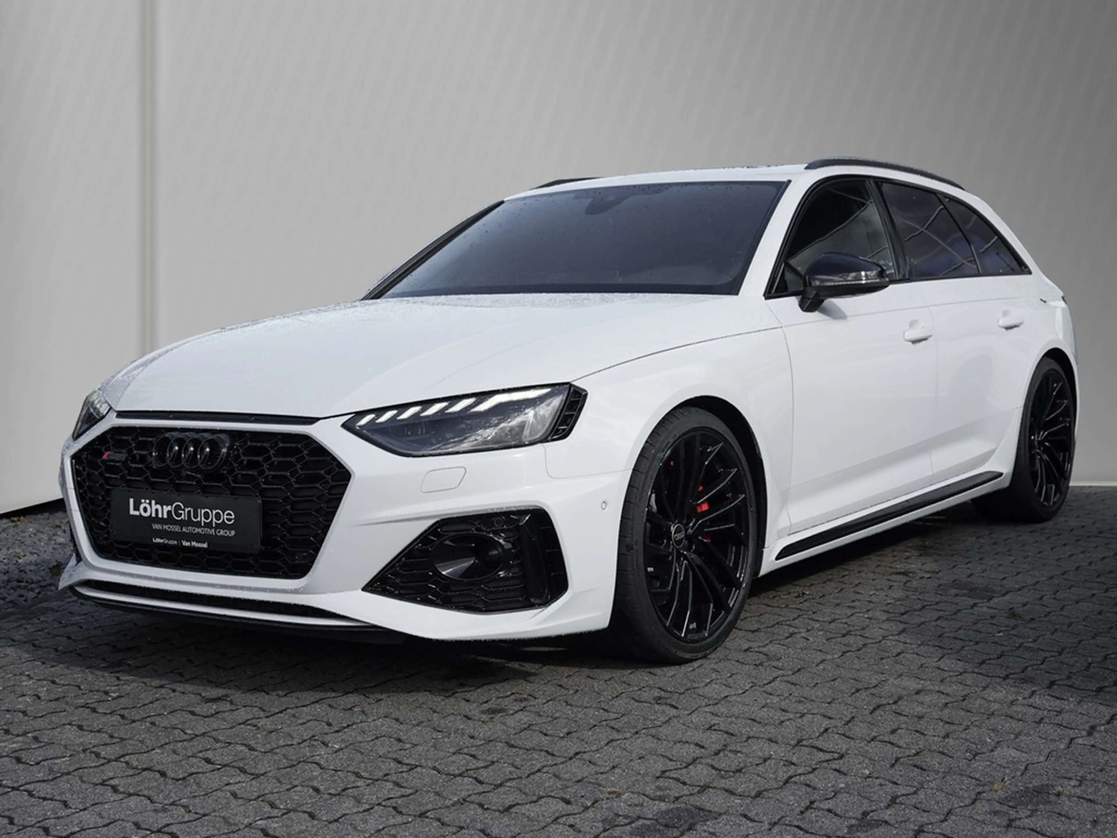 Audi RS4 RS 4 Avant 2.9 TFSI qu tiptronic Pano/SAGA/HuD — photo 3