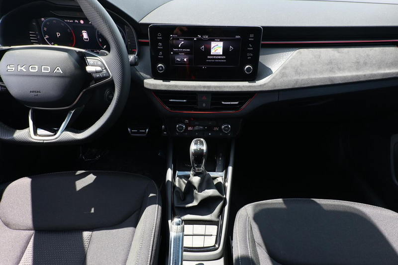Skoda Scala Selection DSG Dynamic Pano ACC SideA Kam Kessy ... — photo 8