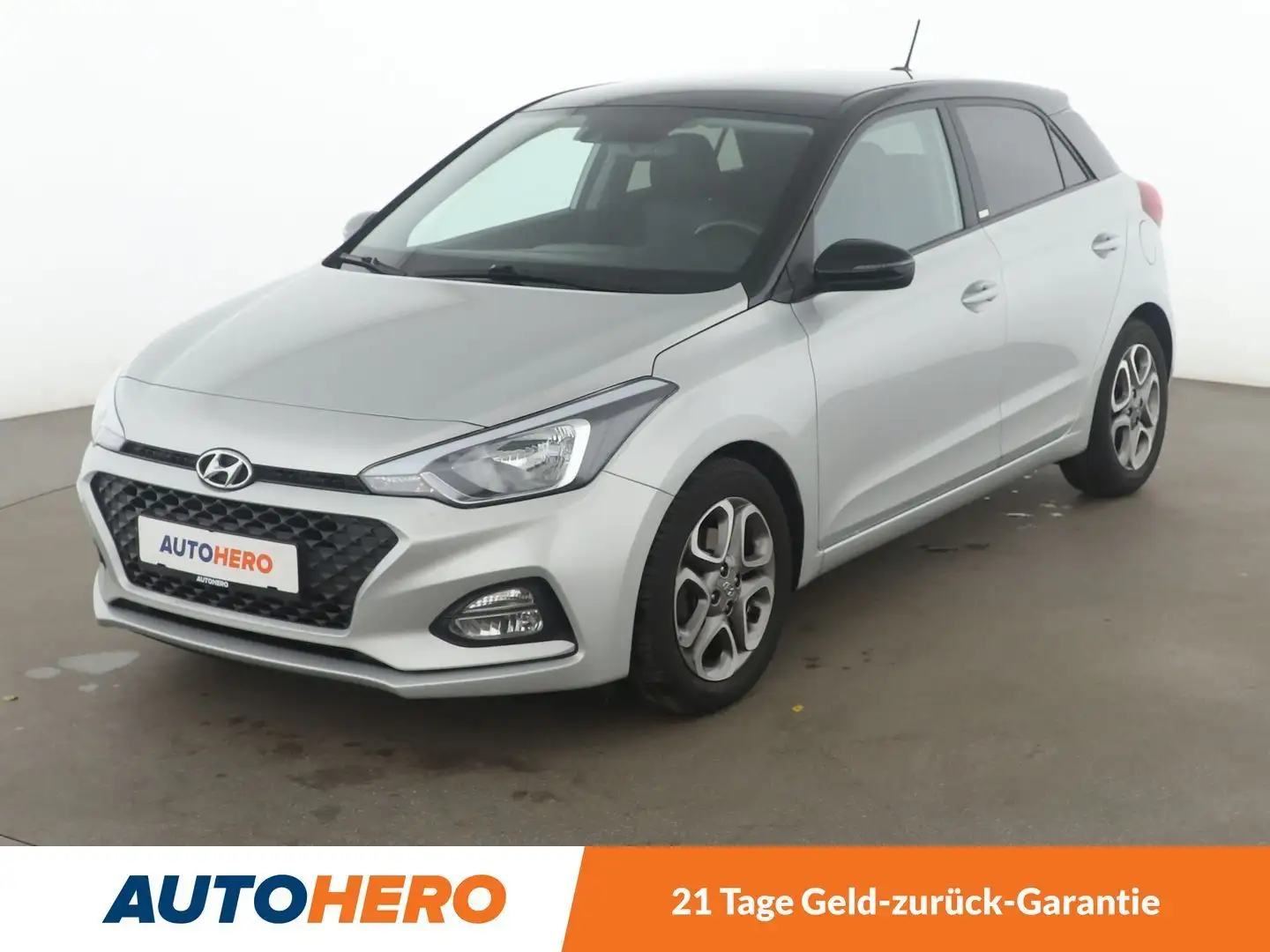 Hyundai i20 1.0 TGDI YES! Plus *NAVI*PDC*TEMPO*SHZ* Gris - 1