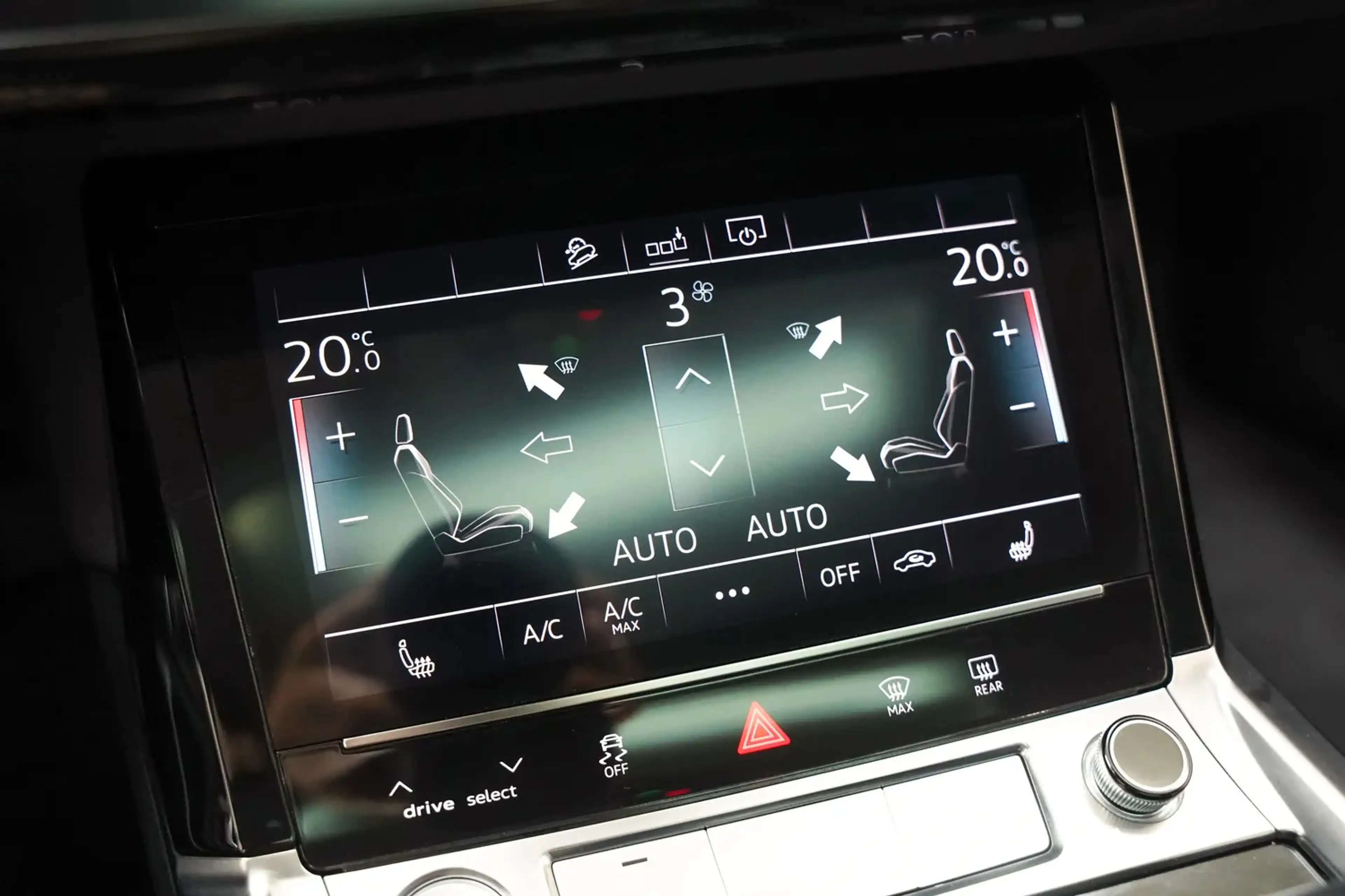 Audi e-tron 50 quattro Launch edition plus 71 kWh [ Panoramada — photo 14