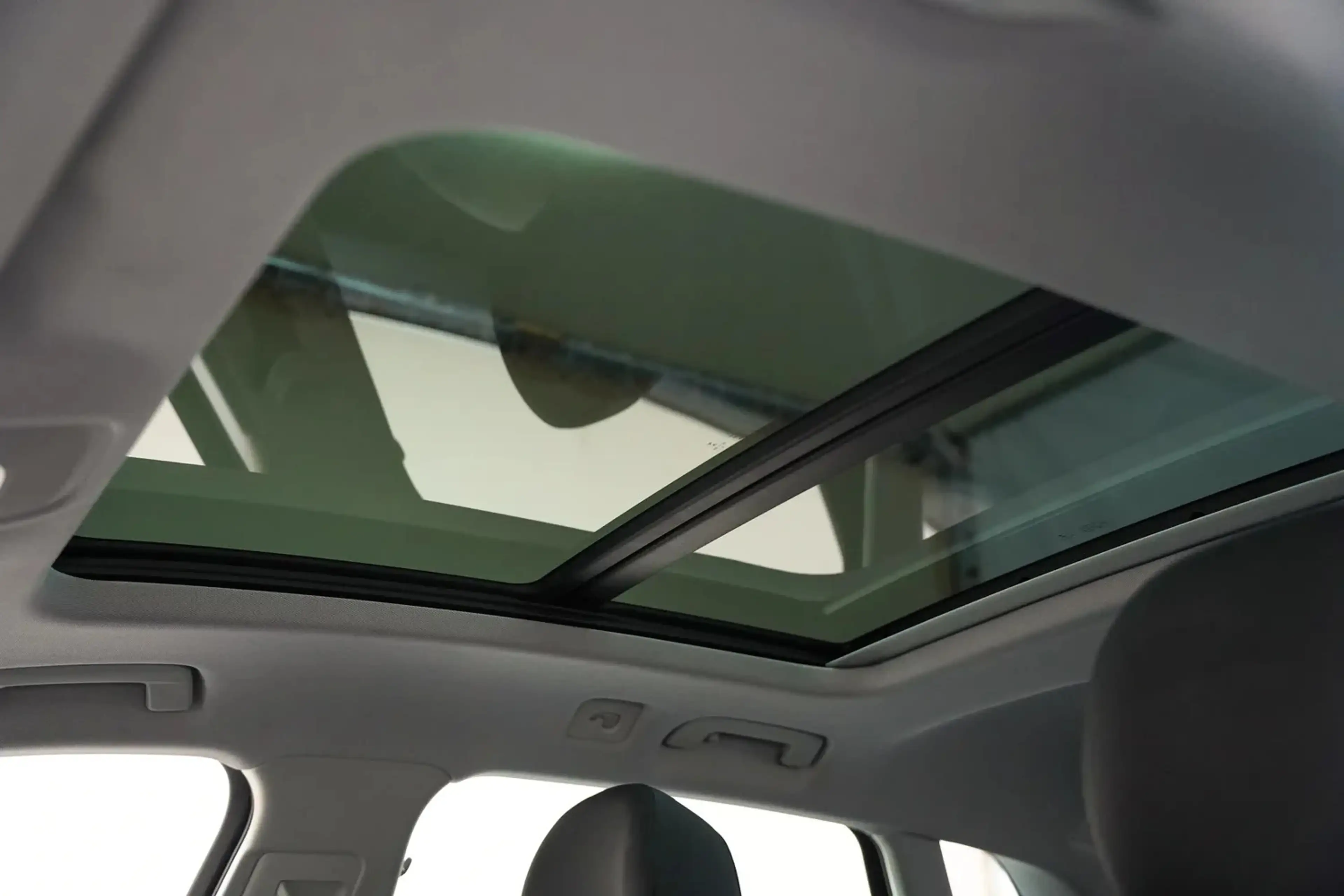 Audi e-tron 50 quattro Launch edition plus 71 kWh [ Panoramada — photo 11