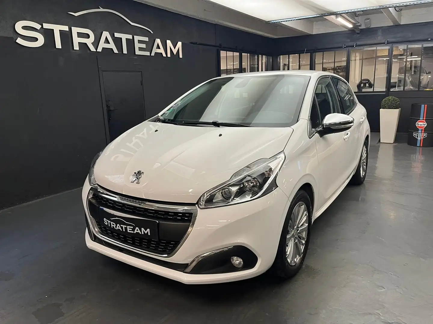 Peugeot 208 1.2 PURETECH 82CV Allure Blanc - 1