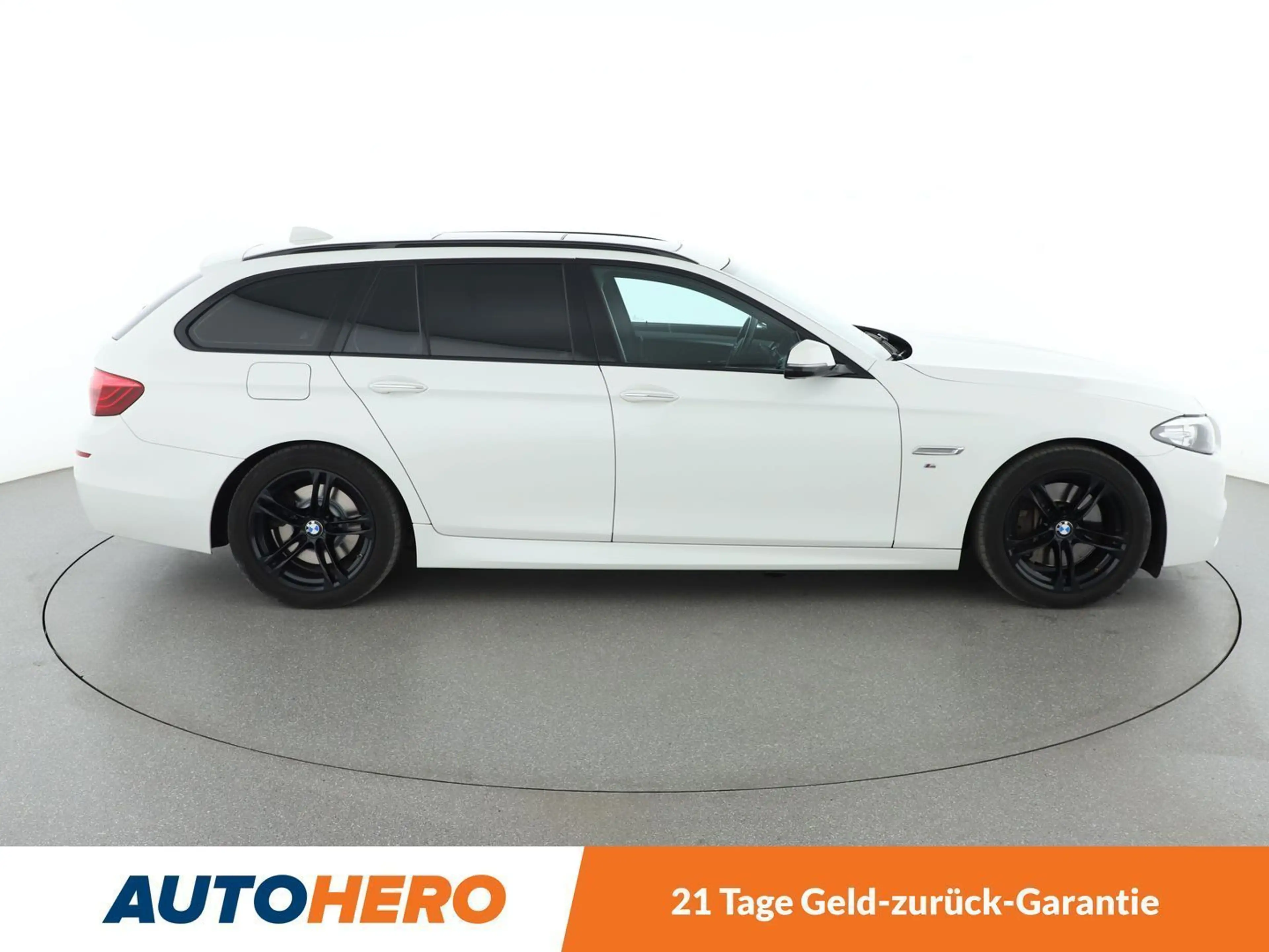 BMW 525 525d M Sport Aut.*NAVI*ACC*HUD*PANO*CAM*BI-XENON* — photo 7