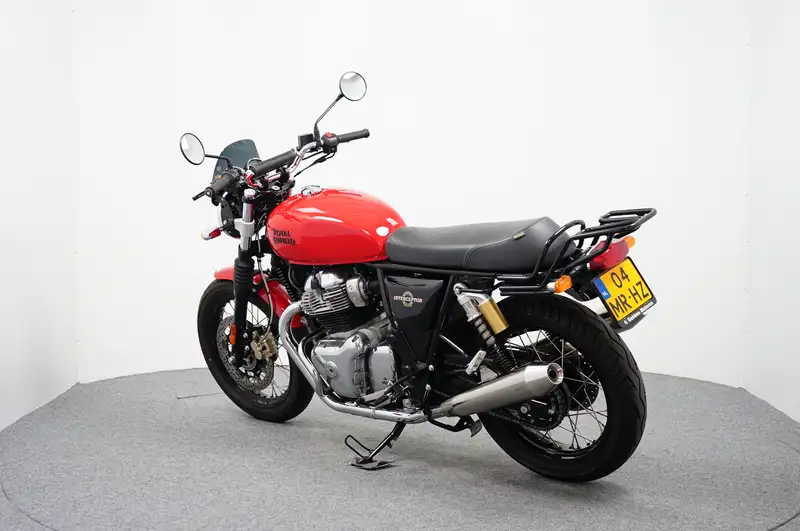 Royal Enfield Interceptor - foto 6
